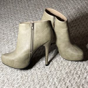 High heeled booties